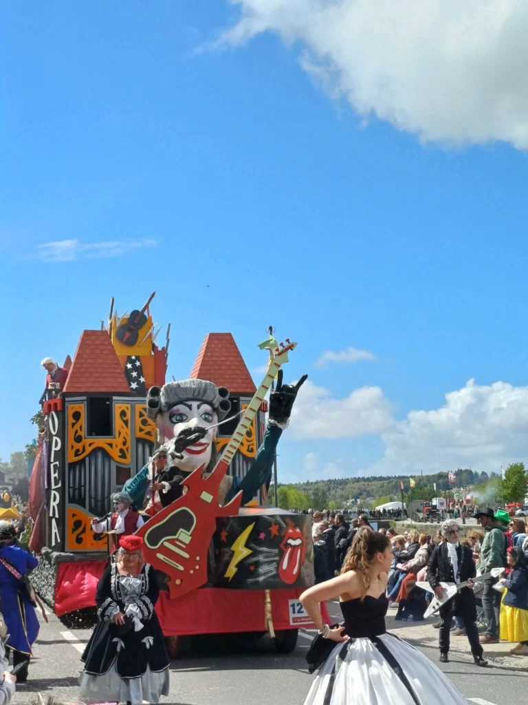 670715315_1564500555556592_1234309259891532048_n